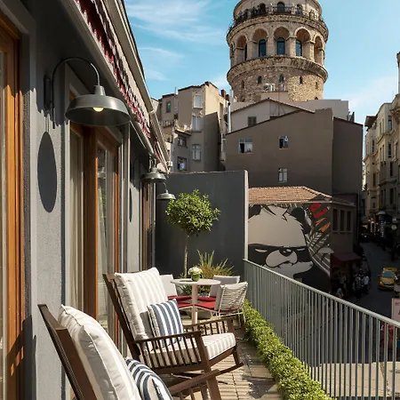 Hotel Ecole St. Pierre 4*