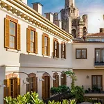 Ξενοδοχείο Ecole St. Pierre 3*