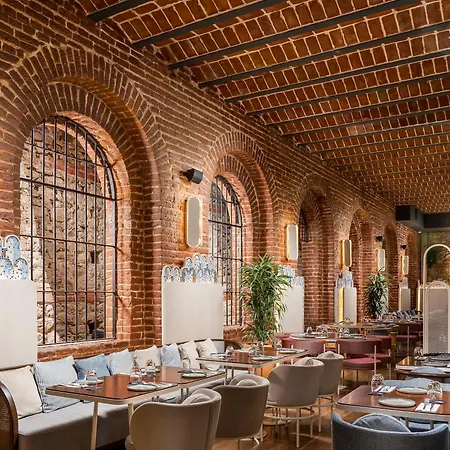 Hotel Ecole St. Pierre Istanbul