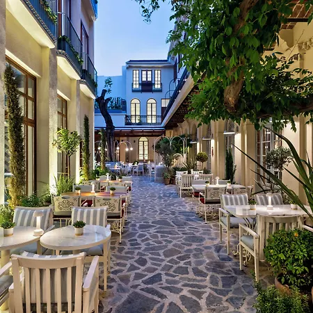 Ecole St. Pierre 3* Istanbul