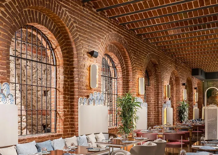 Hotel Ecole St. Pierre Stambuł