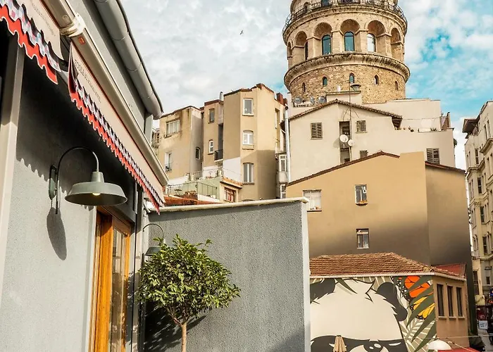 Отель Ecole St. Pierre Стамбул