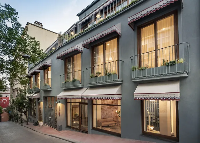 Hotel Ecole St. Pierre Stambuł