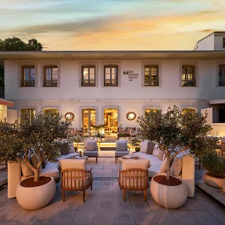 Ecole St. Pierre מלון איסטמבול