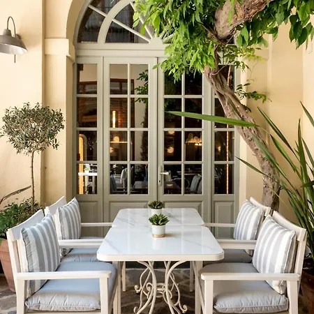 Ecole St. Pierre איסטמבול