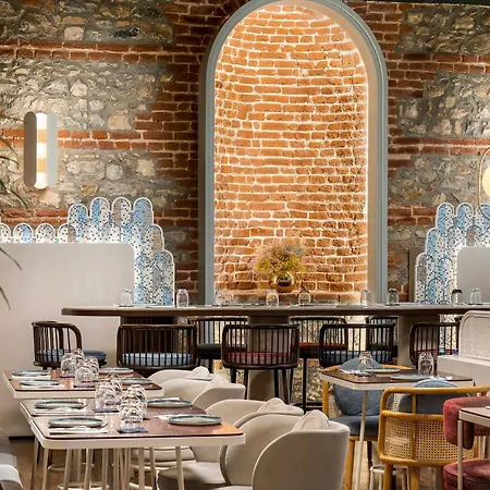 Ecole St. Pierre Istanbul