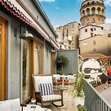 Ecole St. Pierre Istanbul