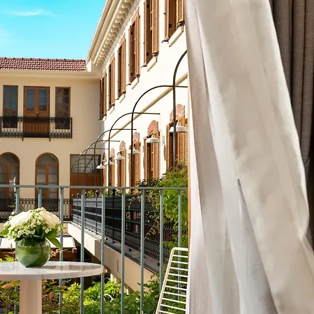 Hotell Ecole St. Pierre 4*