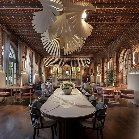 Ecole St. Pierre Istanbul